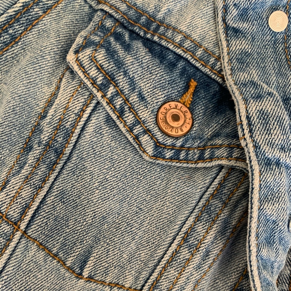 Jean Jacket - Picture 2 of 6